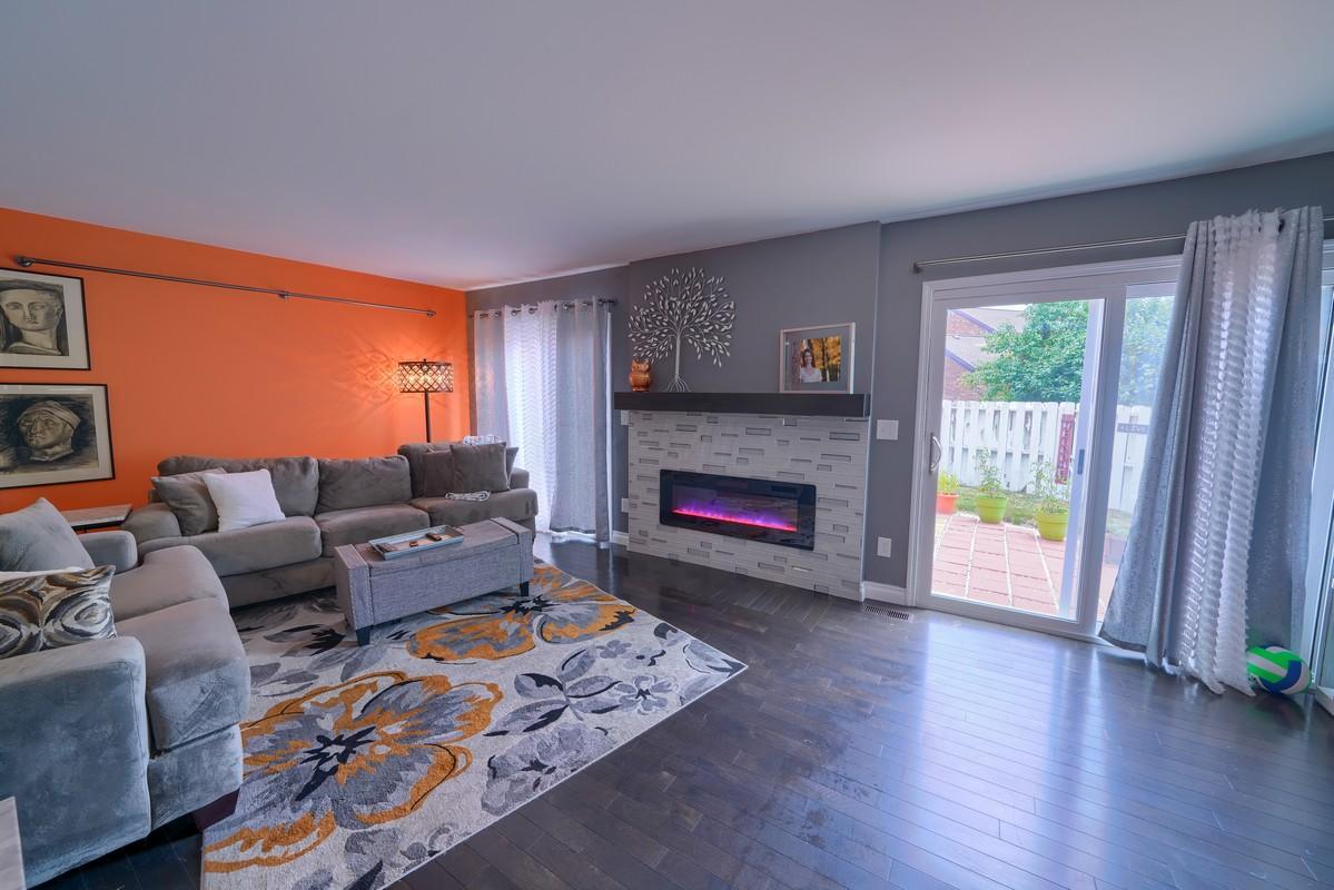 2139 Sandston Road Columbus, OH 43220 - Photo 8 of 49
