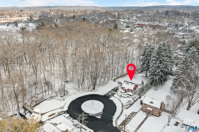 $289,000 | 164 St John Street, Manchester, CT 06040