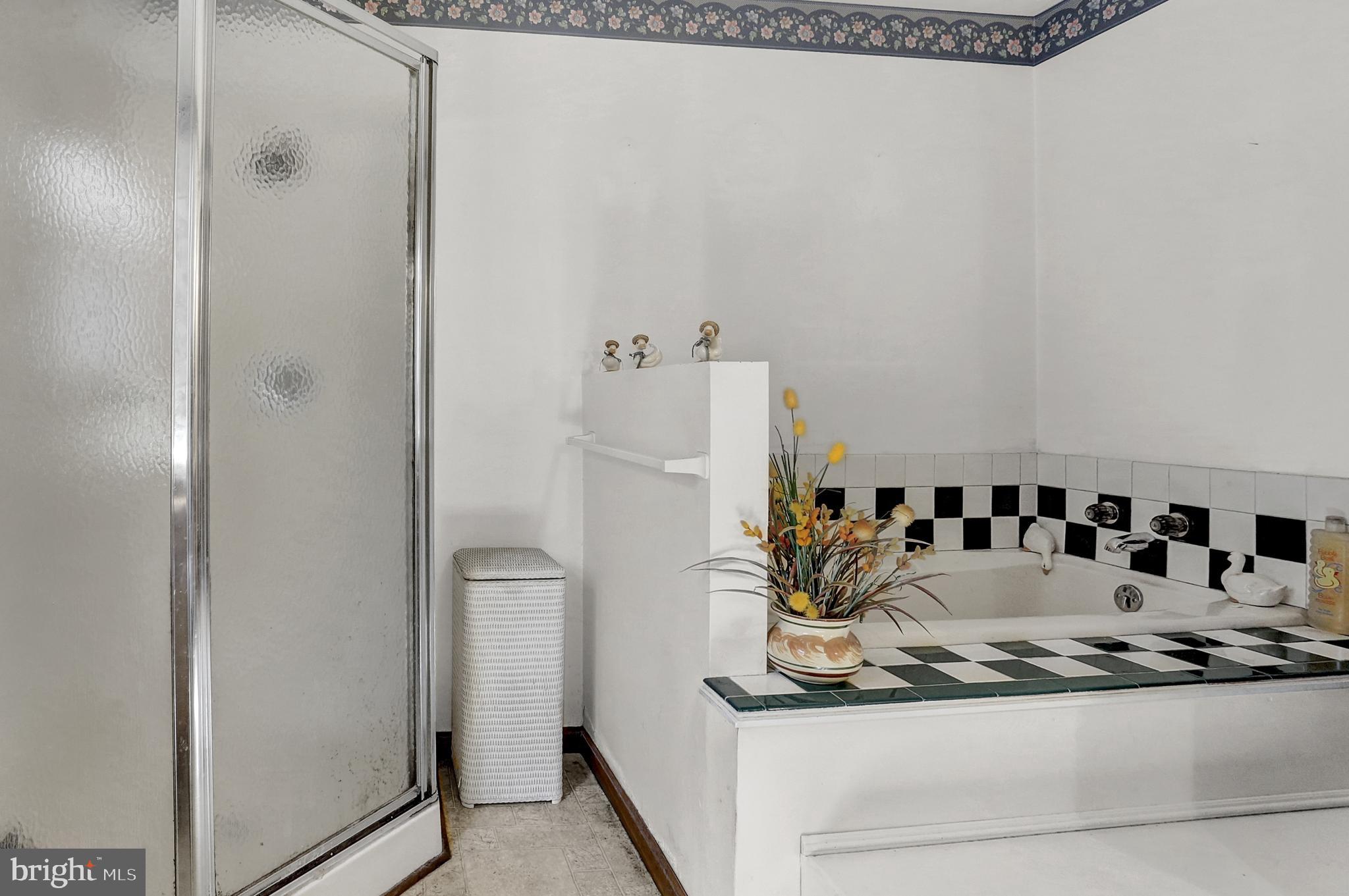 301 Racetrack Road Hanover, PA 17331 - Photo 16 of 35 Gallery Image 16