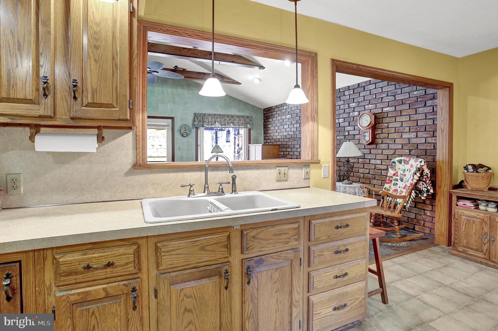 301 Racetrack Road Hanover, PA 17331 - Photo 7 of 35 Gallery Image 7