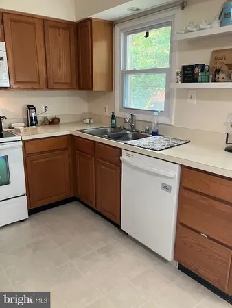 $1,900 | 781 Dry Creek Court, Lusby, MD 20657