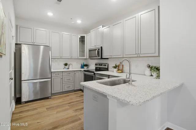 $275,000 | 204 Fullford Lane, Unit 204, Wilmington, NC 28412