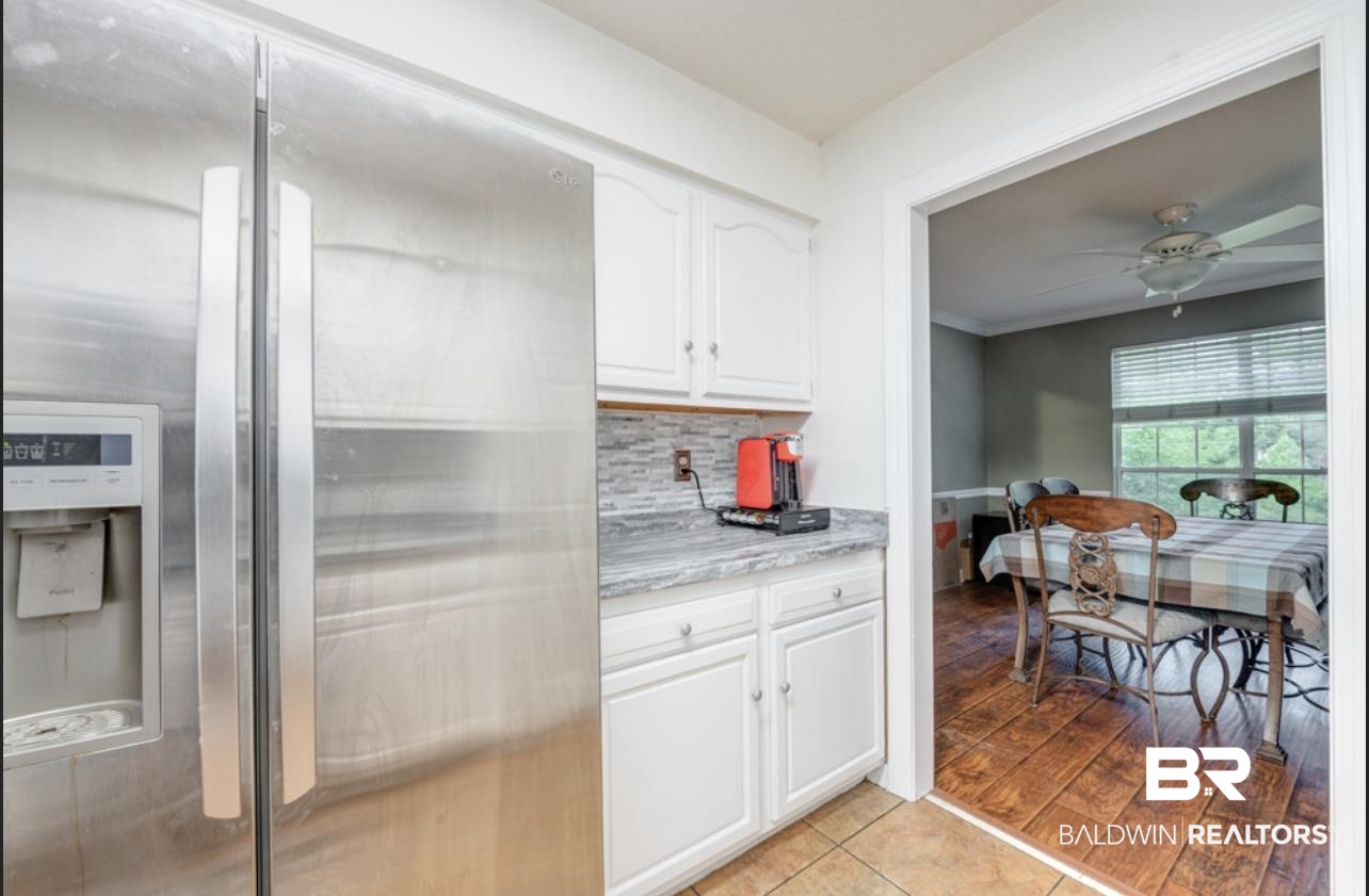 202 Ridgewood Drive Daphne, AL 36526 - Photo 13 of 27
