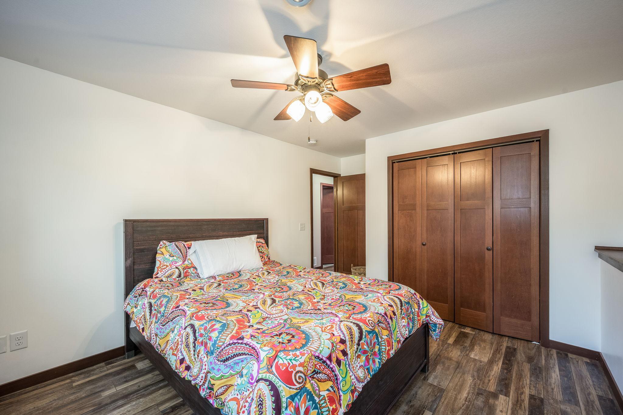 403 Perry Street Eagle Lake, MN 56024 - Photo 25 of 40