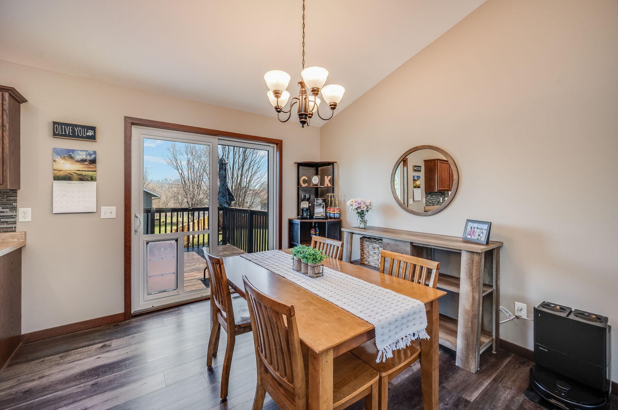 403 Perry Street Eagle Lake, MN 56024 - Photo 8 of 40