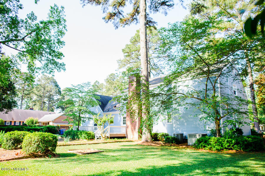 1903 Stanton Road Kinston, NC 28504 - Photo 17 of 23 Back