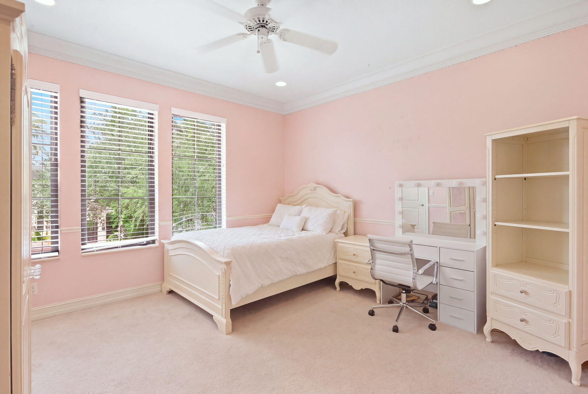 17578 Middlebrook Way Boca Raton, FL 33496 - Photo 20 of 40 32-web-or-mls-031_0E2A8743_declutter_ad9