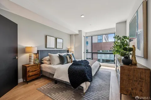 $995,000 | 3620 Cesar Chavez, Unit 404, San Francisco, CA 94110