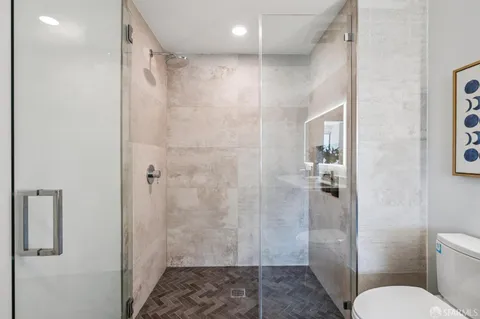 $995,000 | 3620 Cesar Chavez, Unit 404, San Francisco, CA 94110