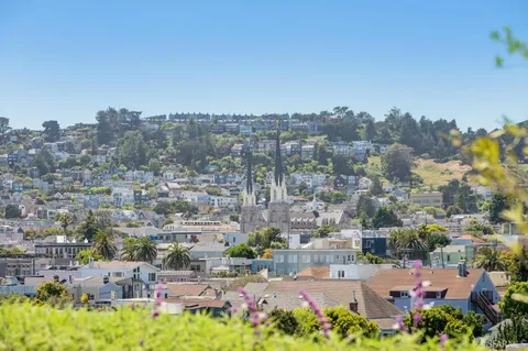 $995,000 | 3620 Cesar Chavez, Unit 404, San Francisco, CA 94110