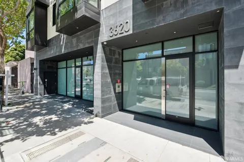 $995,000 | 3620 Cesar Chavez, Unit 404, San Francisco, CA 94110