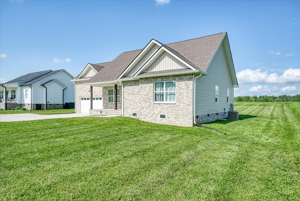 1200 Duck Pond Road Sparta, TN 38583 - Photo 3 of 39