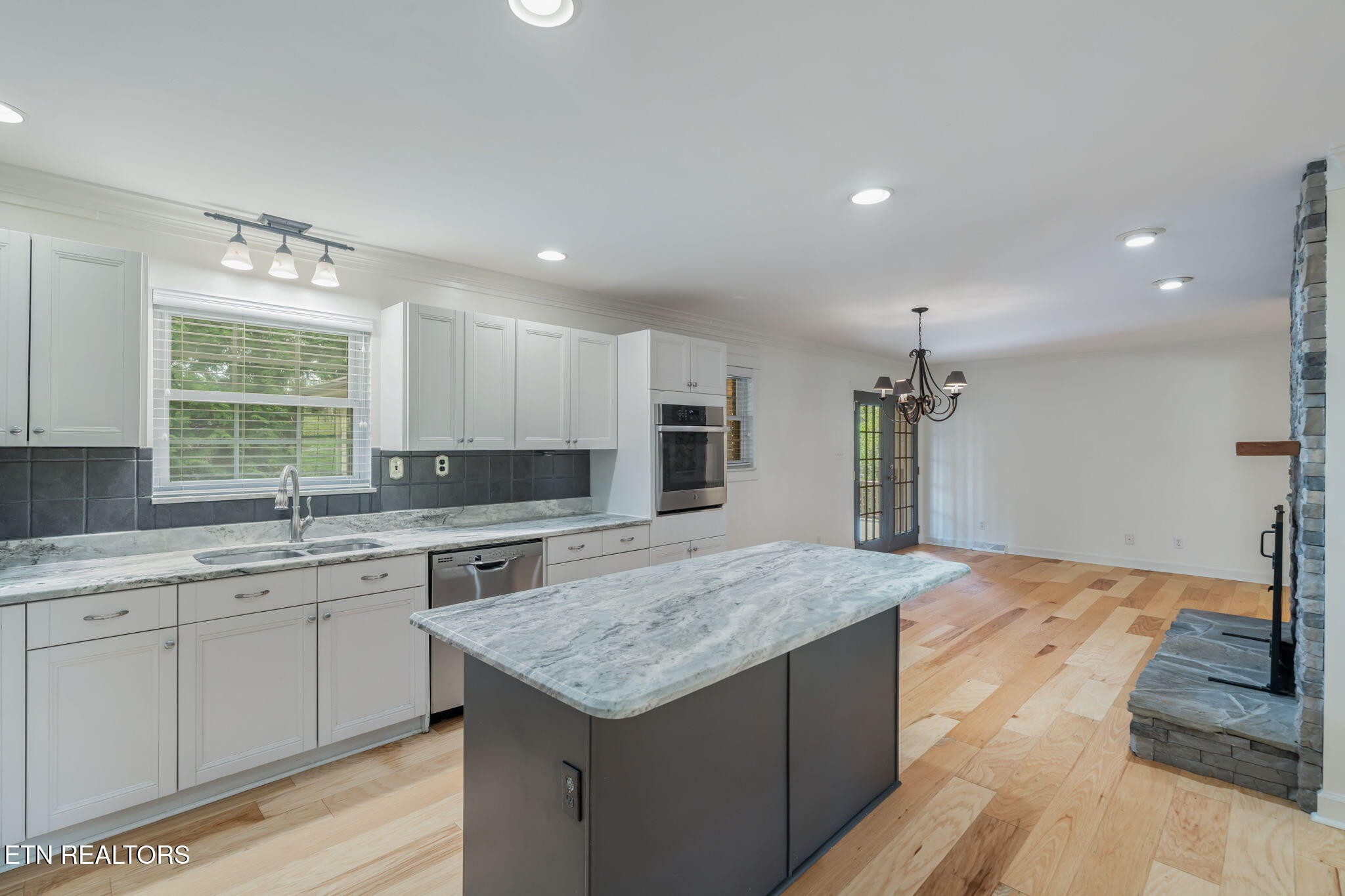 8344 Nubbin Ridge Road Knoxville, TN 37923 - Photo 13 of 54 Gallery Image 13