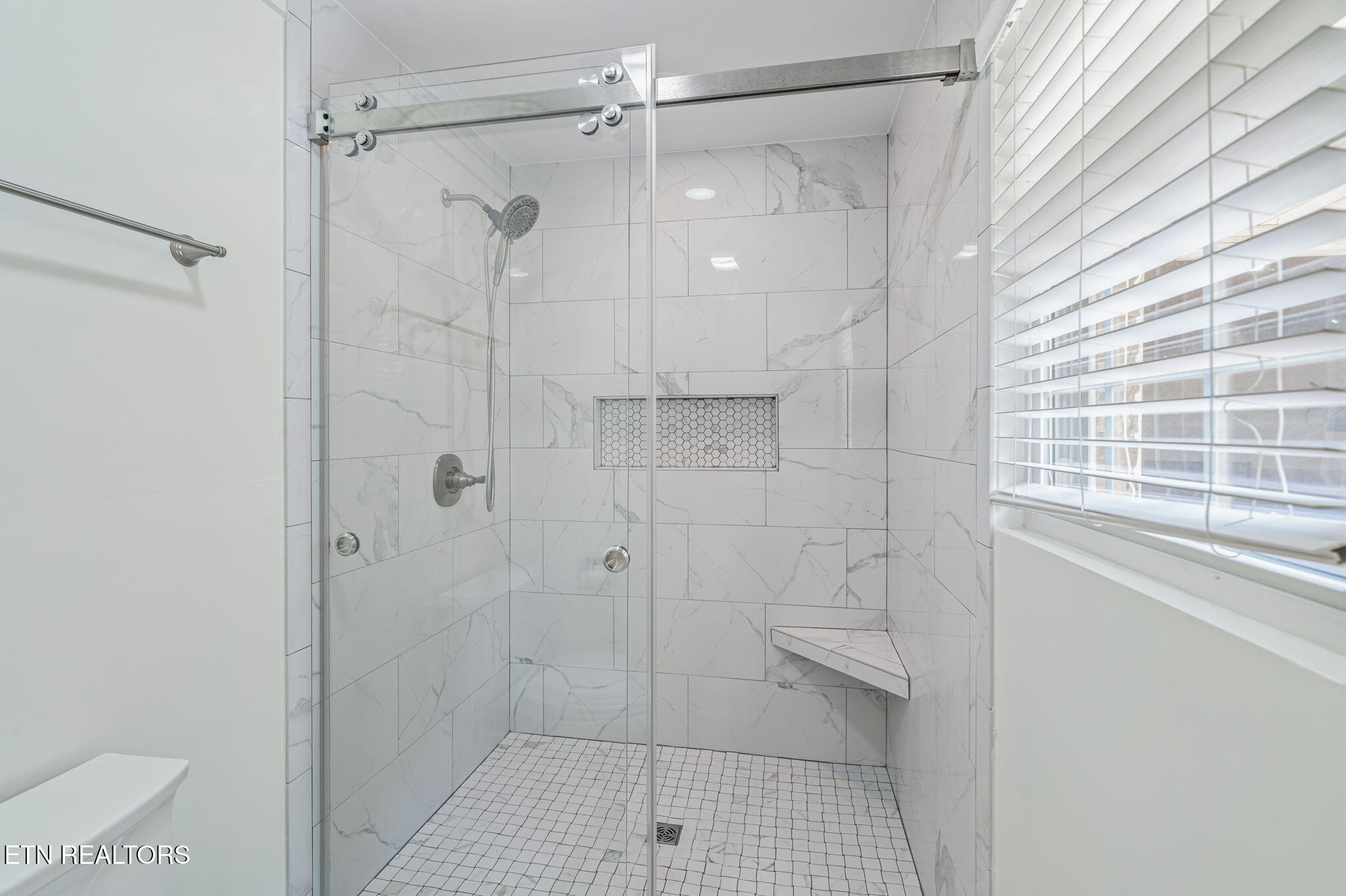 8344 Nubbin Ridge Road Knoxville, TN 37923 - Photo 30 of 54 Gallery Image 30