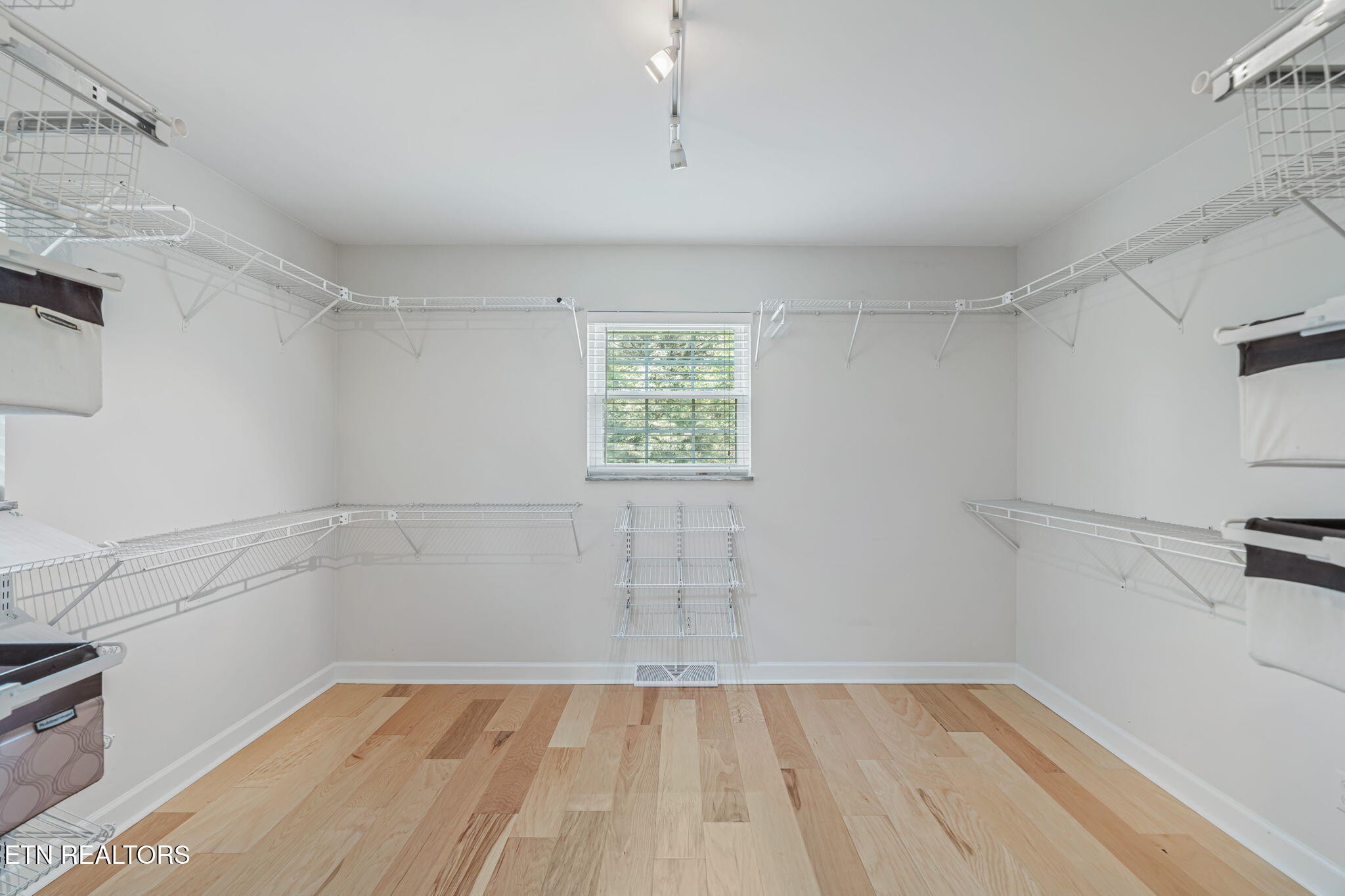 8344 Nubbin Ridge Road Knoxville, TN 37923 - Photo 31 of 54 Gallery Image 31