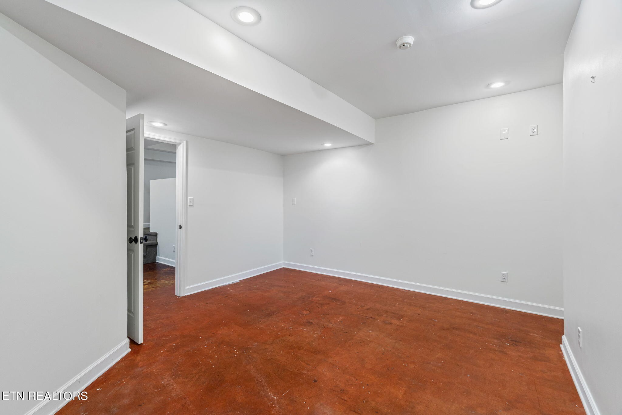 8344 Nubbin Ridge Road Knoxville, TN 37923 - Photo 38 of 54 Gallery Image 38