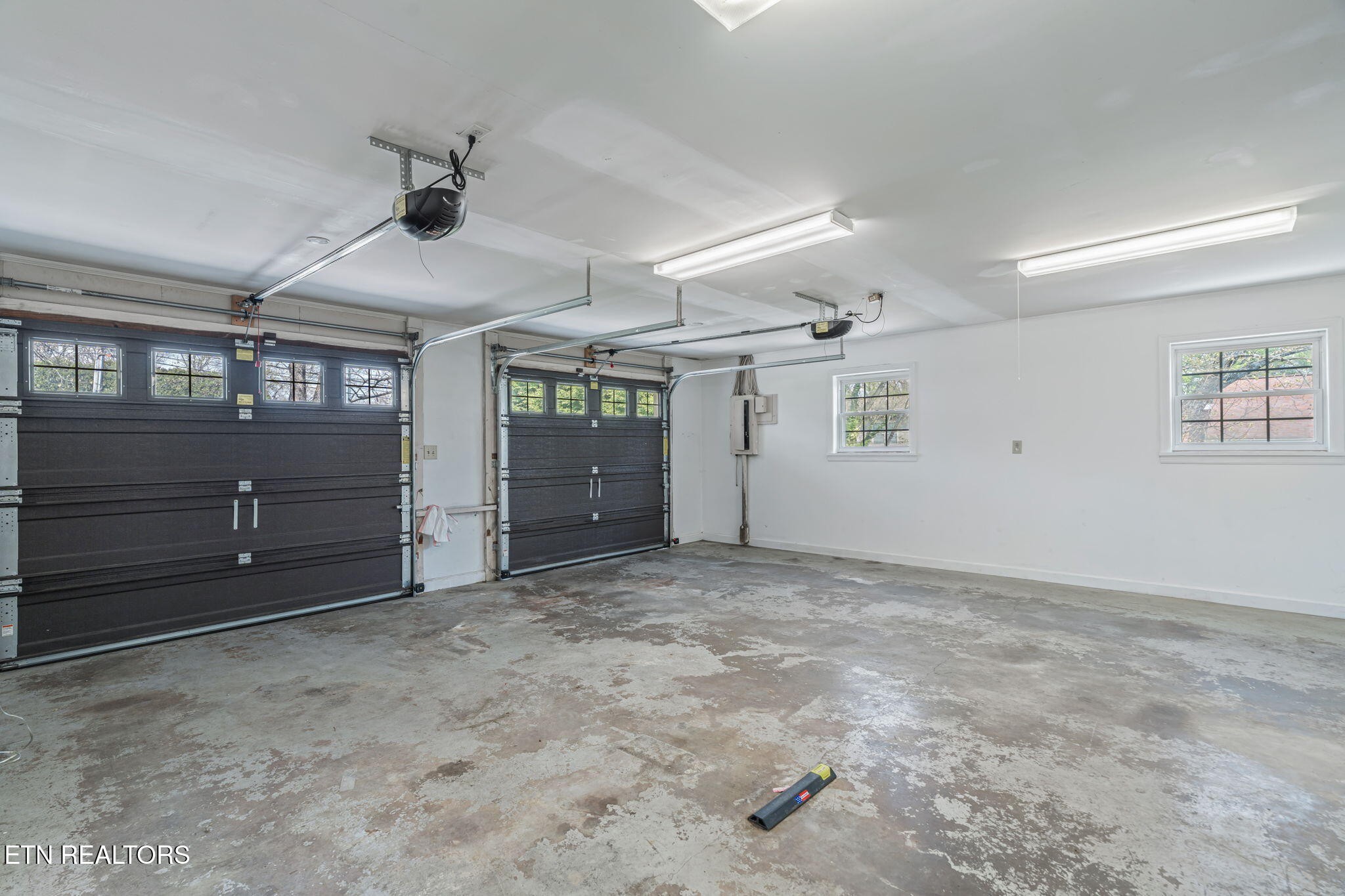 8344 Nubbin Ridge Road Knoxville, TN 37923 - Photo 41 of 54 Gallery Image 41