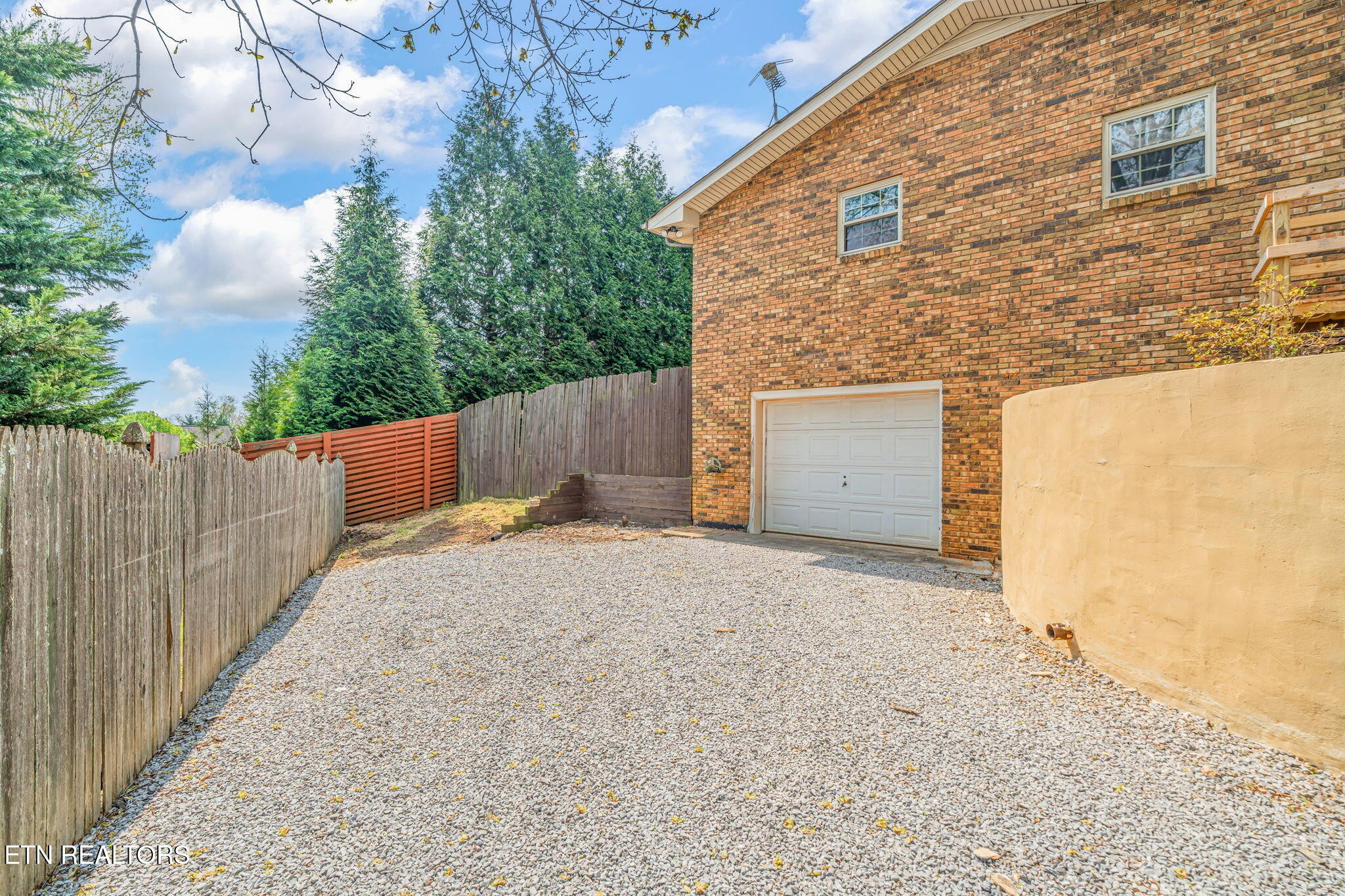 8344 Nubbin Ridge Road Knoxville, TN 37923 - Photo 44 of 54 Gallery Image 44