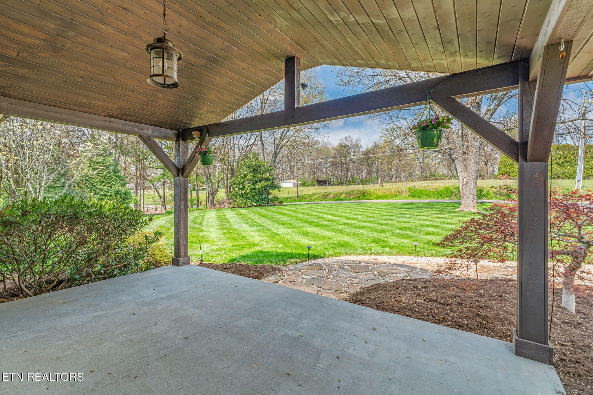 8344 Nubbin Ridge Road Knoxville, TN 37923 - Photo 5 of 54 Gallery Image 5