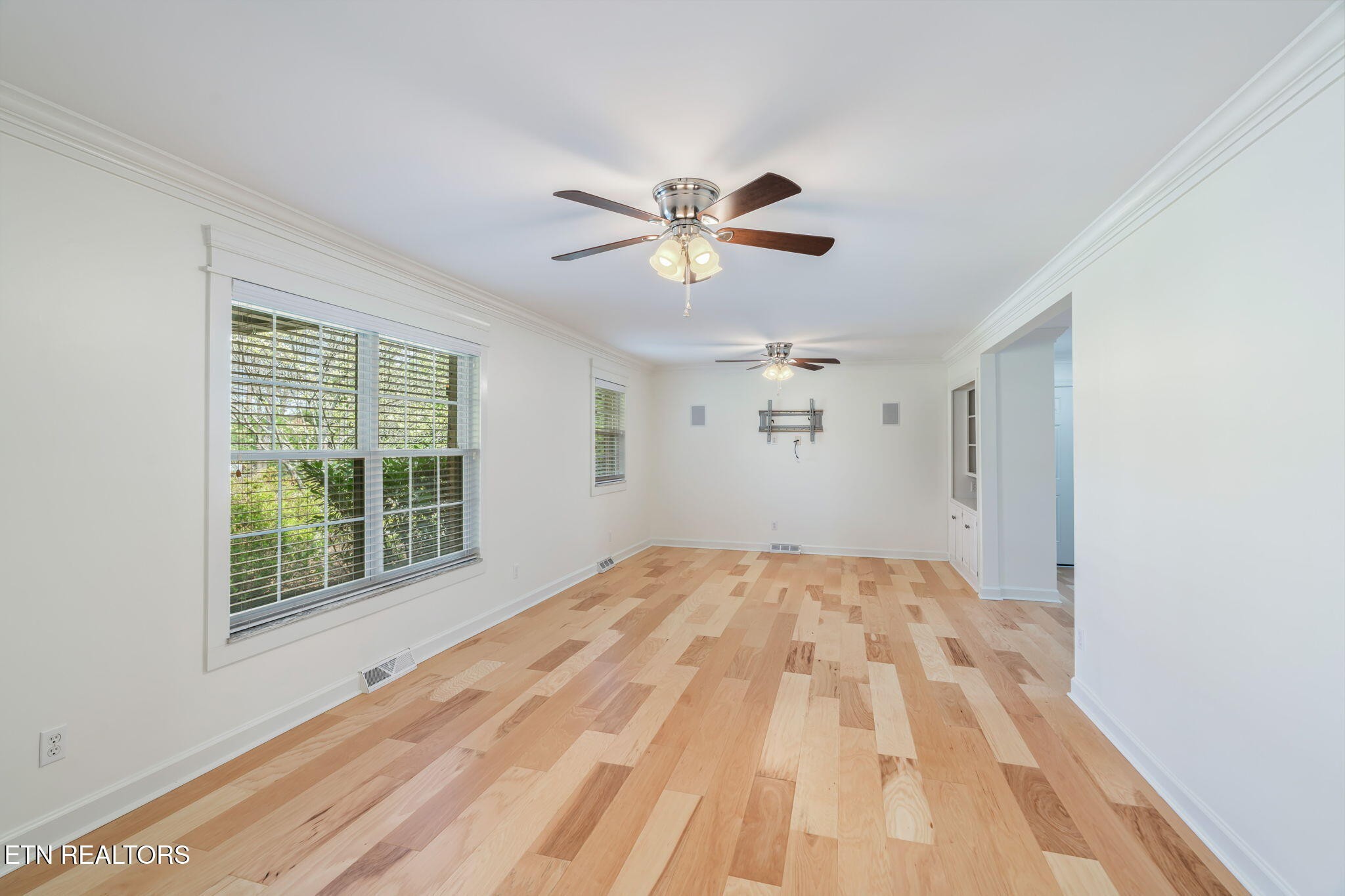 8344 Nubbin Ridge Road Knoxville, TN 37923 - Photo 8 of 54 Gallery Image 8