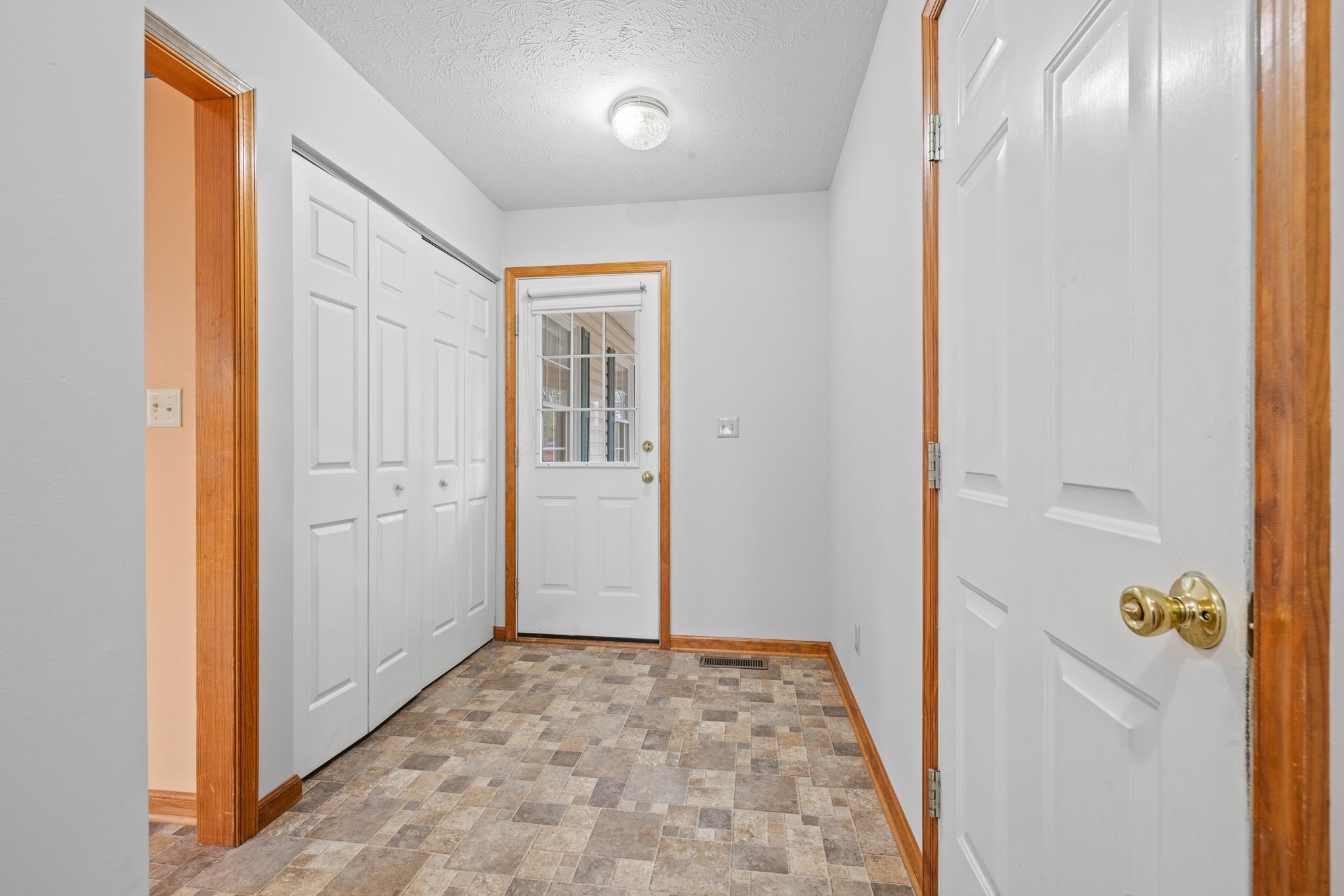 333 Cranberry Drive Stuarts Draft, VA 24477 - Photo 32 of 48 a view of bathroom