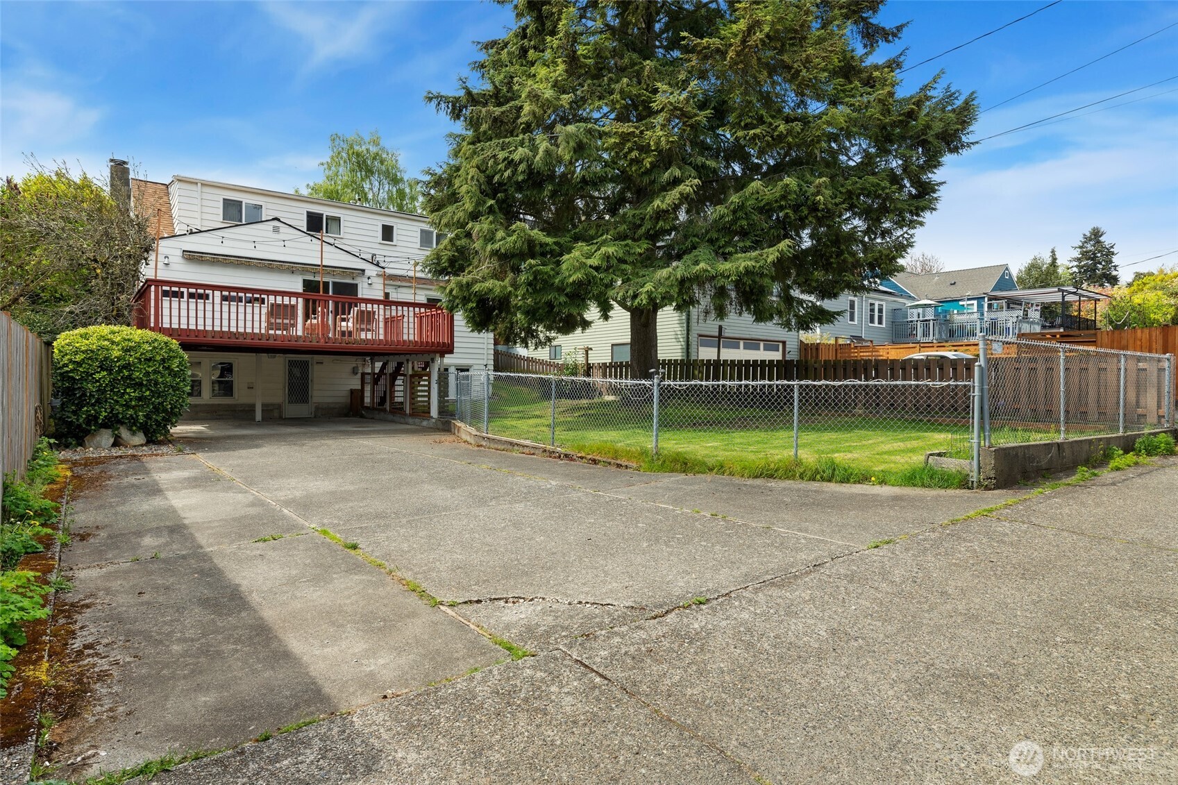 4836 51st Avenue Southwest Seattle, WA 98116 - Photo 21 of 26