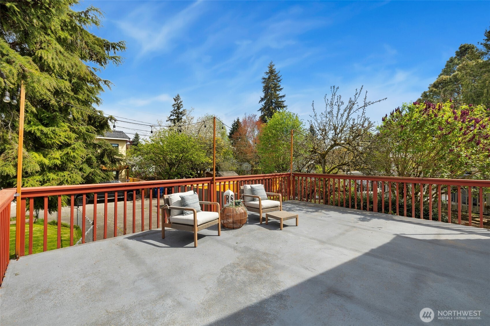 4836 51st Avenue Southwest Seattle, WA 98116 - Photo 9 of 26