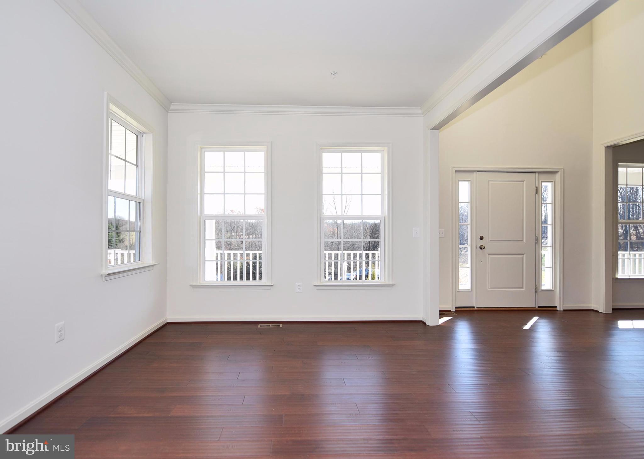 807 Coen Road Street, MD 21154 - Photo 4 of 30 Living Room