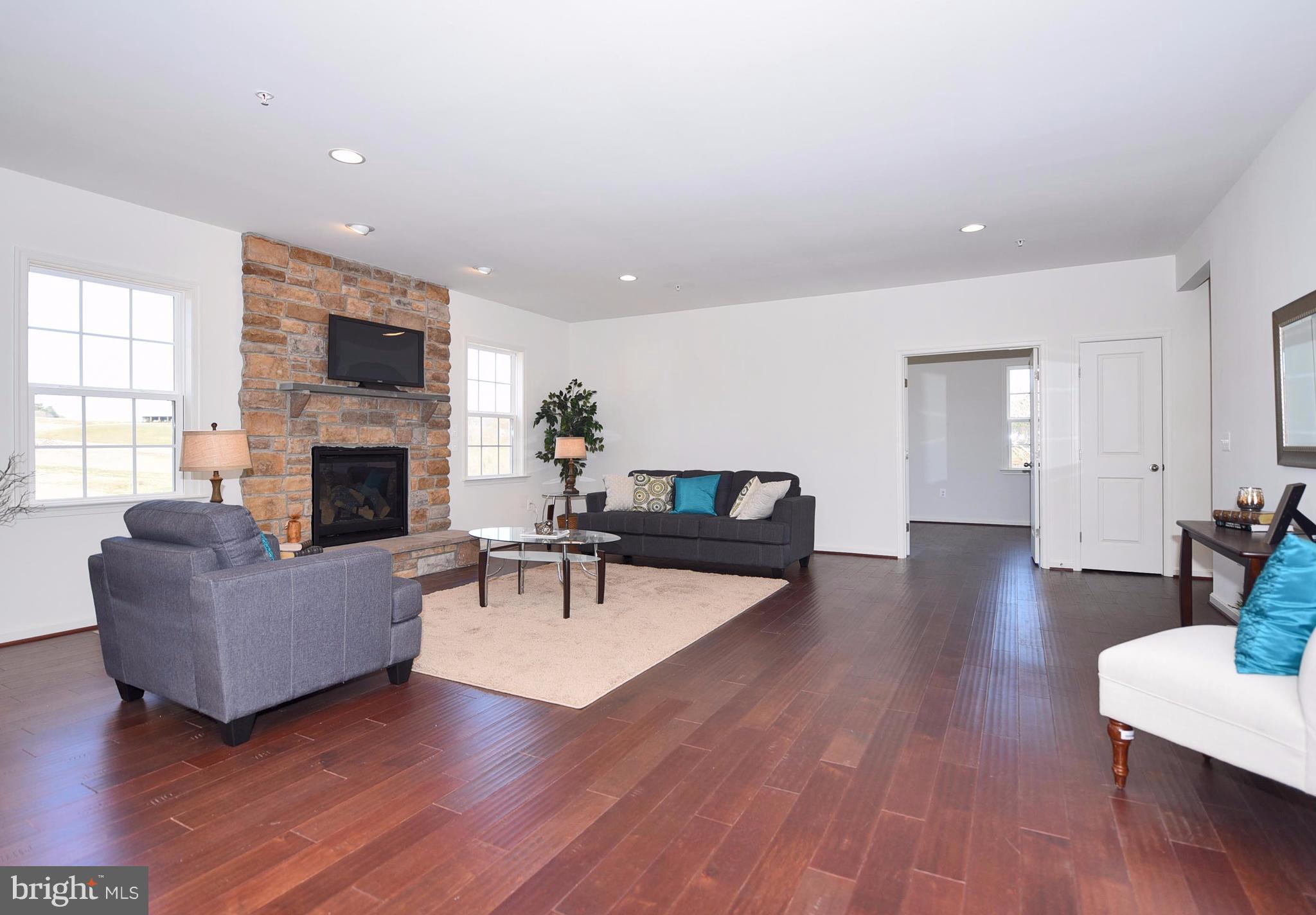 807 Coen Road Street, MD 21154 - Photo 9 of 30 Family Room