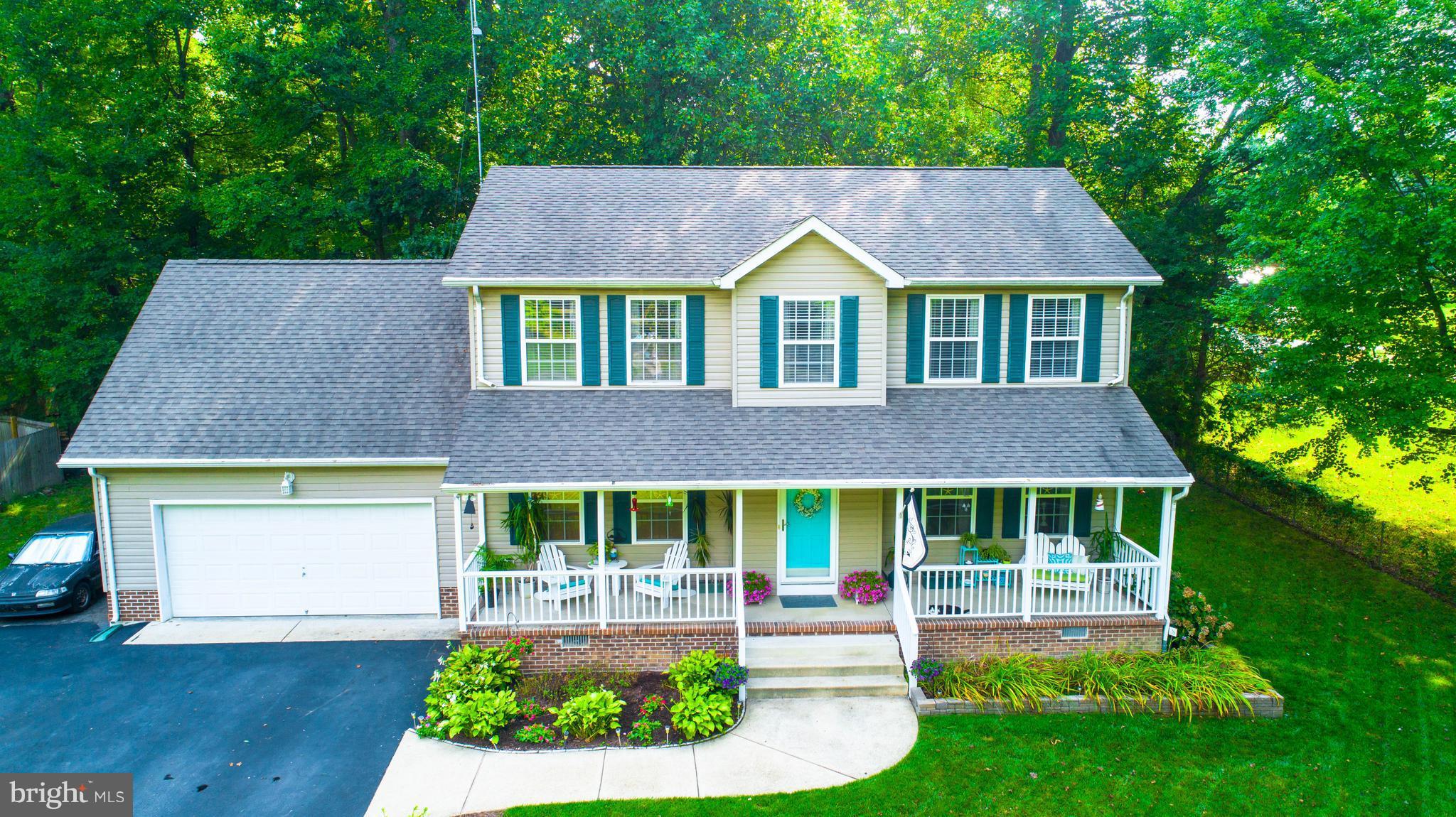 23460 Myrtle Point Road California, MD 20619 - Photo 4 of 27 Beautifully landscaped yard