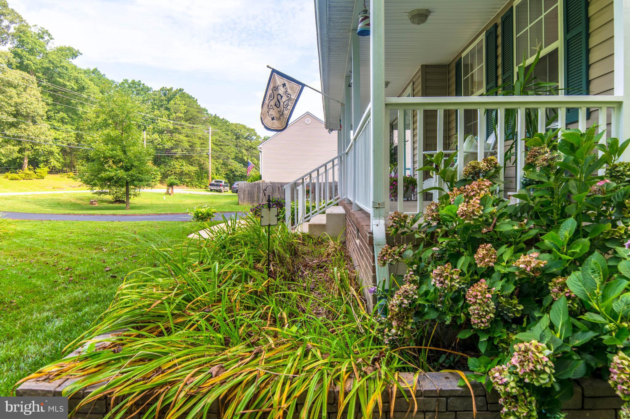 23460 Myrtle Point Road California, MD 20619 - Photo 6 of 27 Everything well planned and cared for