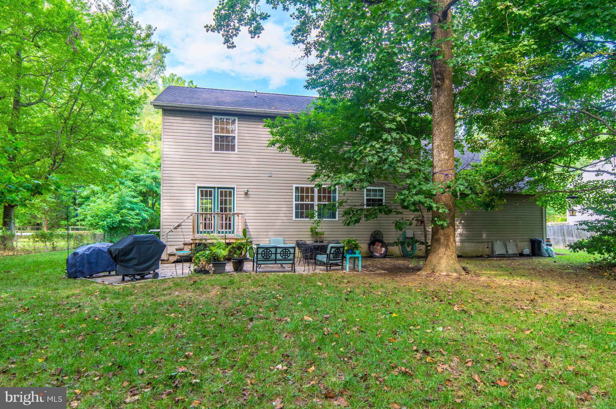 23460 Myrtle Point Road California, MD 20619 - Photo 8 of 27 Lots of shade and privacy