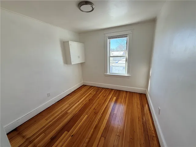 $1,800 | 251 Transit Street, Unit 2R, Woonsocket, RI 02895