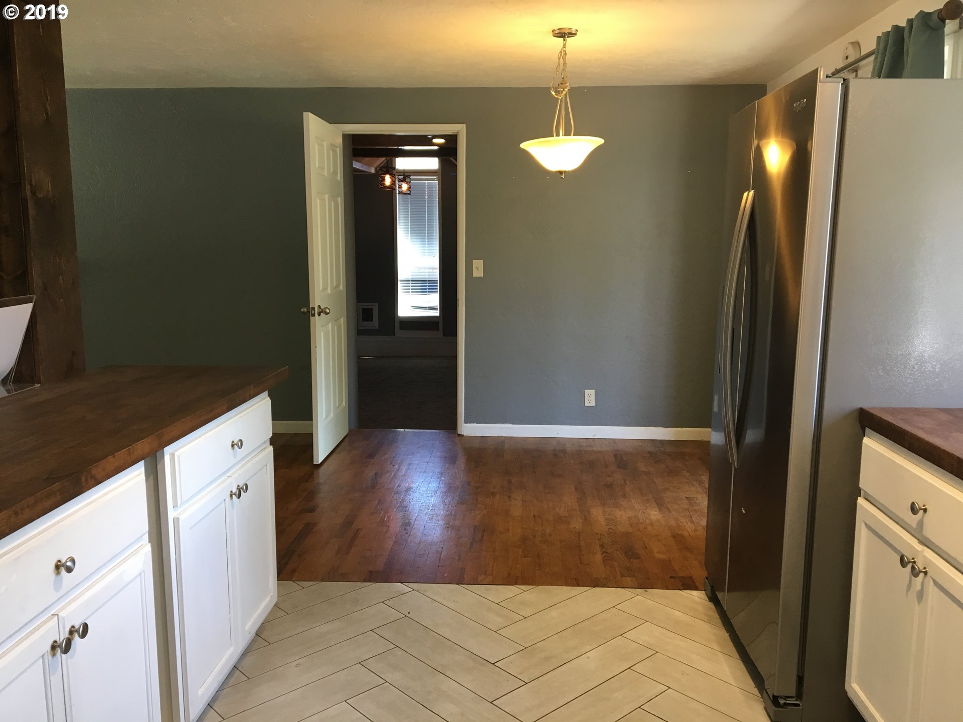 1006 1st Place Springfield, OR 97477 - Photo 11 of 29