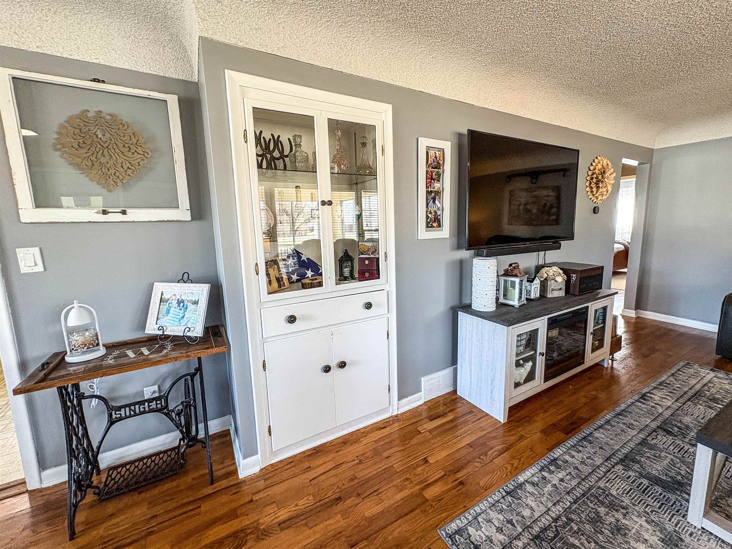 6058 North McKinley Road Flushing, MI 48433 - Photo 8 of 42