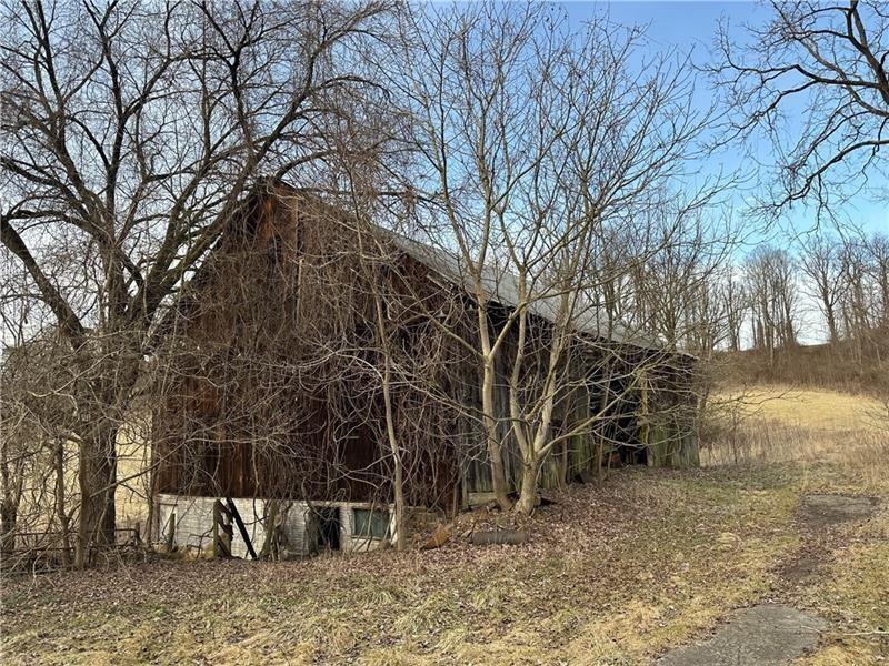 286 Dally Road Coal Center, PA 15423 - Photo 15 of 16 Gallery Image 15