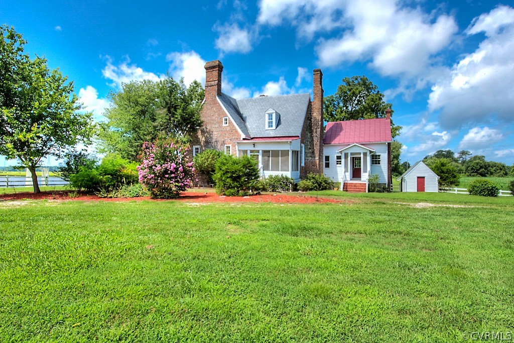 1571 Sweet Hall Road West Point, VA 23181 - Photo 8 of 50 Gallery Image 8