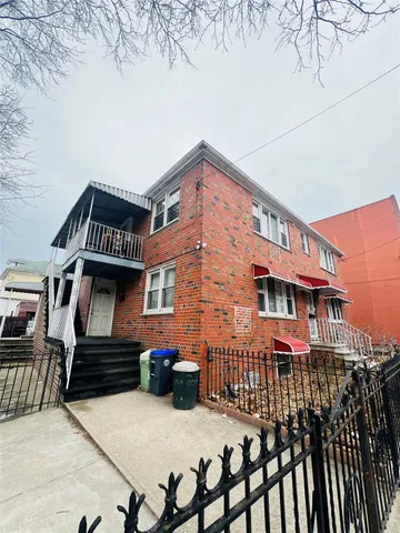 $2,899,999 | 1723 Seddon Street | Westchester Village