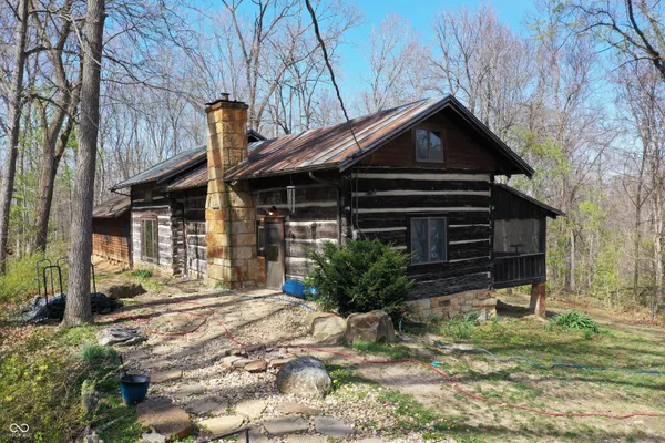 $380,000 | 4562 Highway 135, Nashville, IN 47448