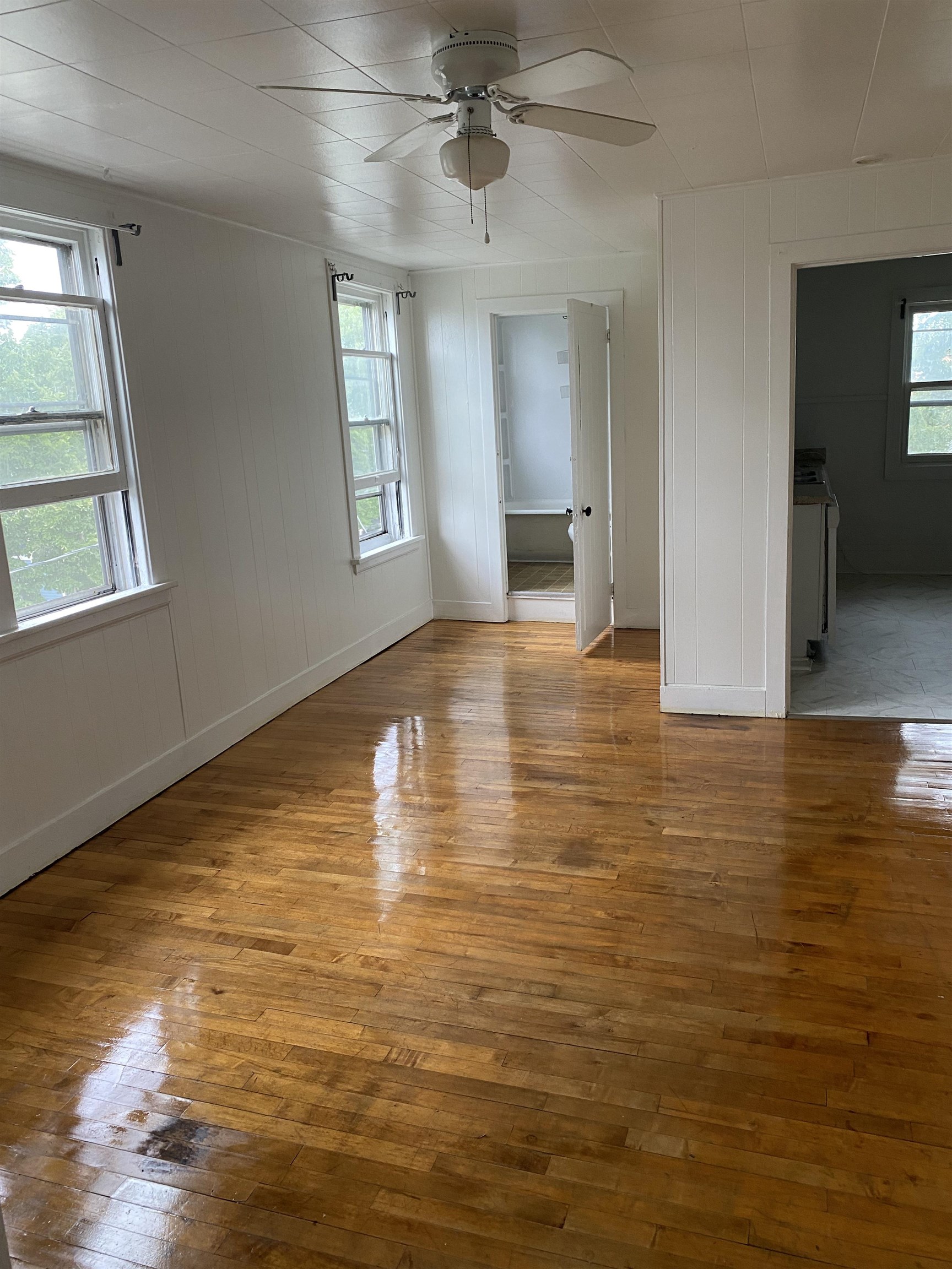 804 Jenifer Street Madison, WI 53703 - Photo 13 of 16