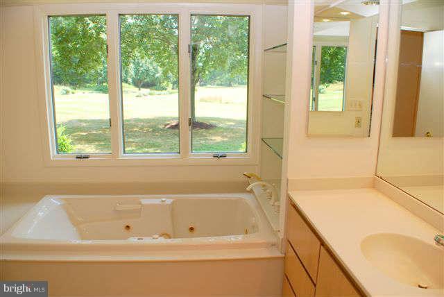 1908 Pleasant View Road Adamstown, MD 21710 - Photo 19 of 29 Bath Master