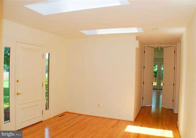 1908 Pleasant View Road Adamstown, MD 21710 - Photo 5 of 29 Foyer