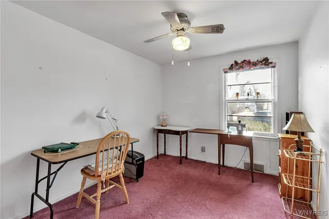 $269,900 | 82 Zimmerman Boulevard, Tonawanda, NY 14223