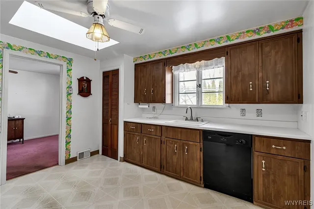 $269,900 | 82 Zimmerman Boulevard, Tonawanda, NY 14223