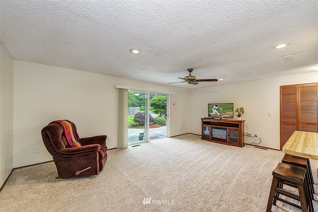 15126 Southeast 114th Street Renton, WA 98059 - Photo 14 of 18 Gallery Image 14