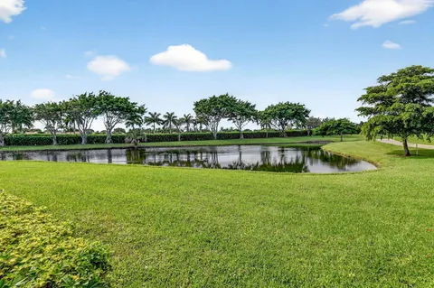 $249,000 | 8225 Cassia Drive, Boynton Beach, FL 33472