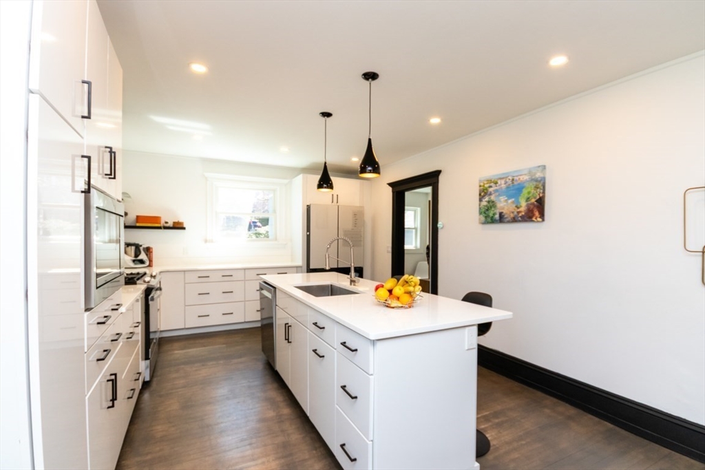 15 Hardy Road Swampscott, MA 01907 - Photo 6 of 41