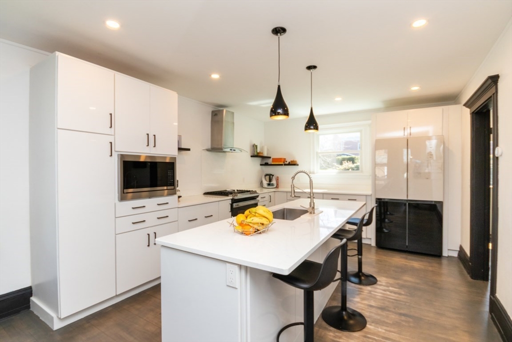 15 Hardy Road Swampscott, MA 01907 - Photo 8 of 41