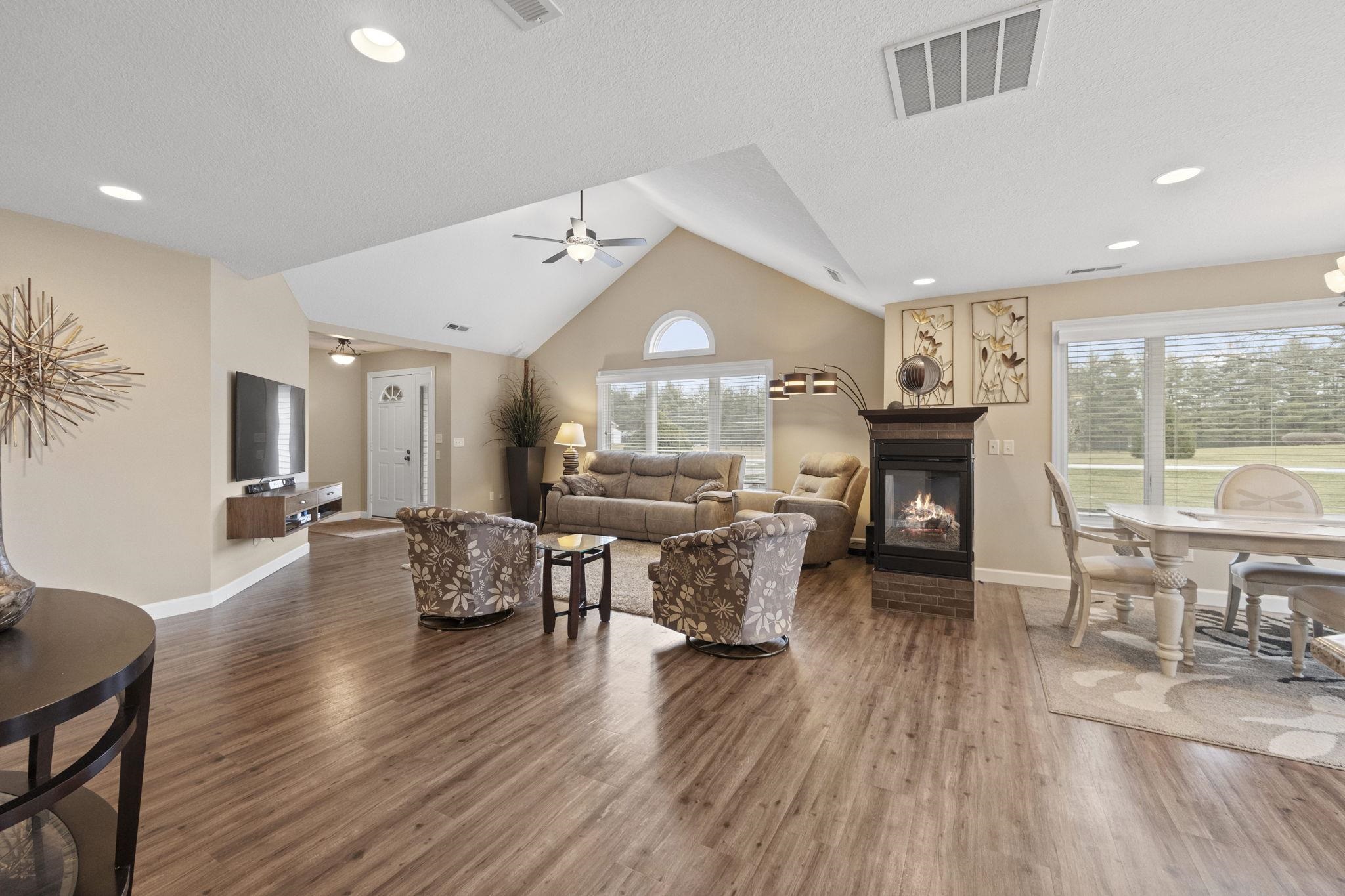 7926 Popp Road Fort Wayne, IN 46845 - Photo 6 of 18