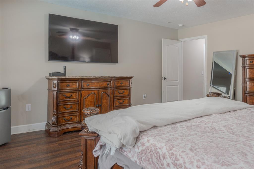 33721 Spring Drive Leesburg, FL 34788 - Photo 36 of 78